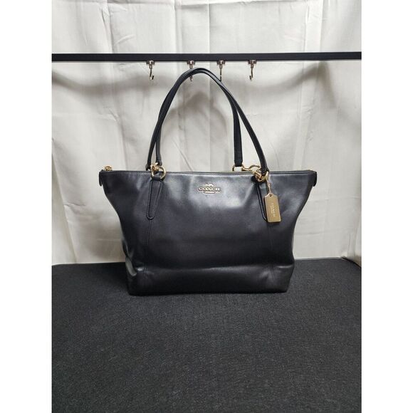 Coach Ava Crossgrain Leather Tote
